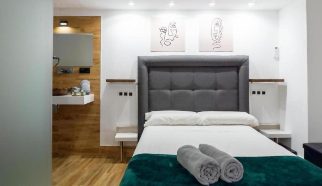Ilustre Rooms Μάλαγα Δωμάτιο φωτογραφία