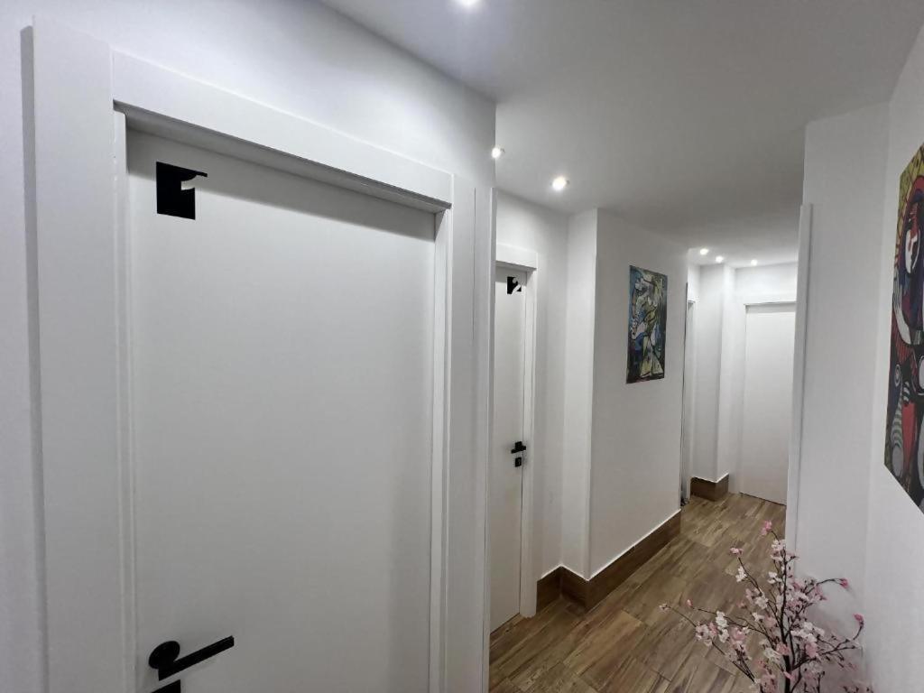 Ilustre Rooms Μάλαγα Δωμάτιο φωτογραφία