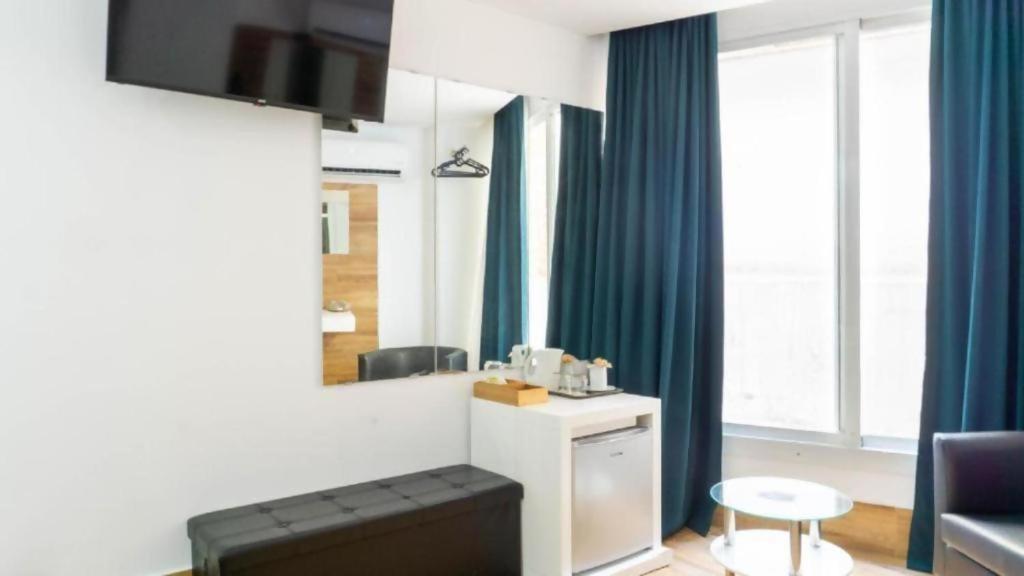 Ilustre Rooms Μάλαγα Δωμάτιο φωτογραφία